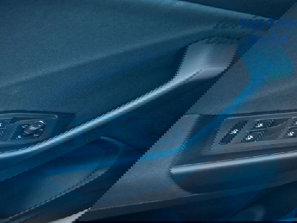 Volkswagen T-Roc usata a Torino (17)