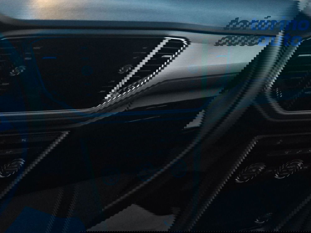 Volkswagen T-Roc usata a Torino (9)