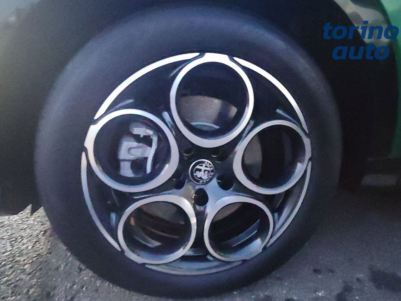 Alfa Romeo Tonale nuova a Torino (20)