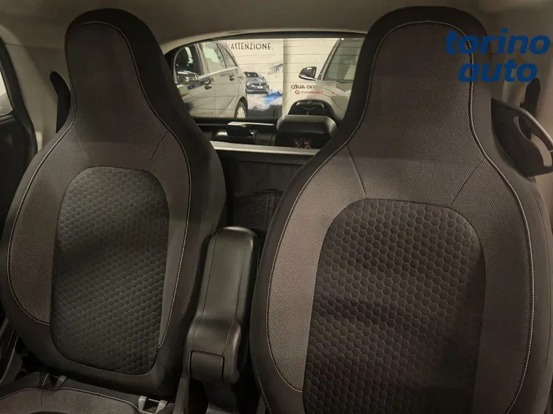 smart Fortwo usata a Torino (9)