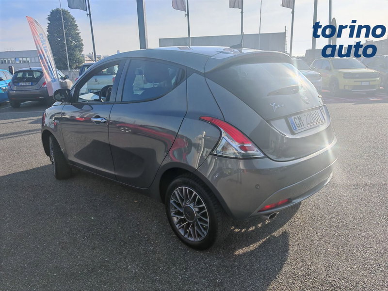 Lancia Ypsilon usata a Torino (3)