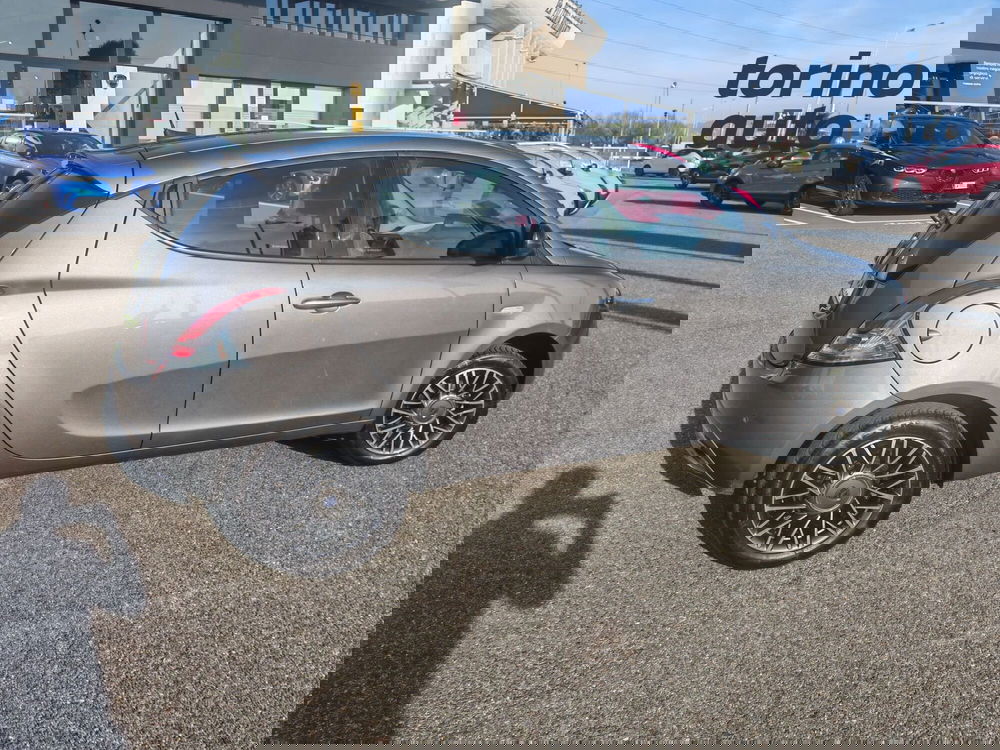 Lancia Ypsilon usata a Torino (5)