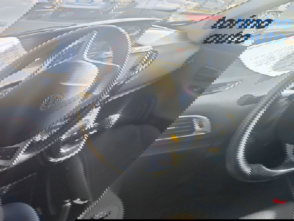Lancia Ypsilon usata a Torino (7)