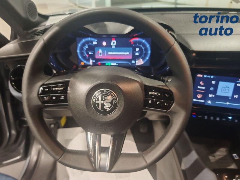 Alfa Romeo Junior usata a Torino (11)