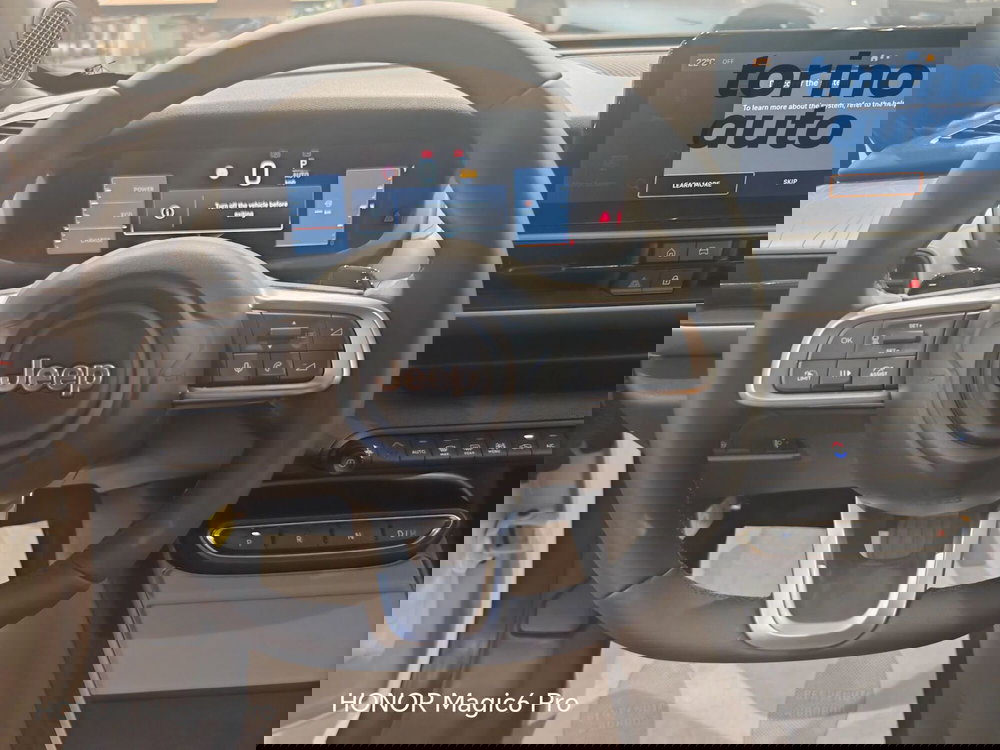 Jeep Avenger nuova a Torino (12)