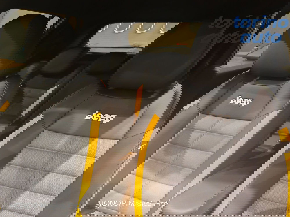 Jeep Avenger nuova a Torino (8)