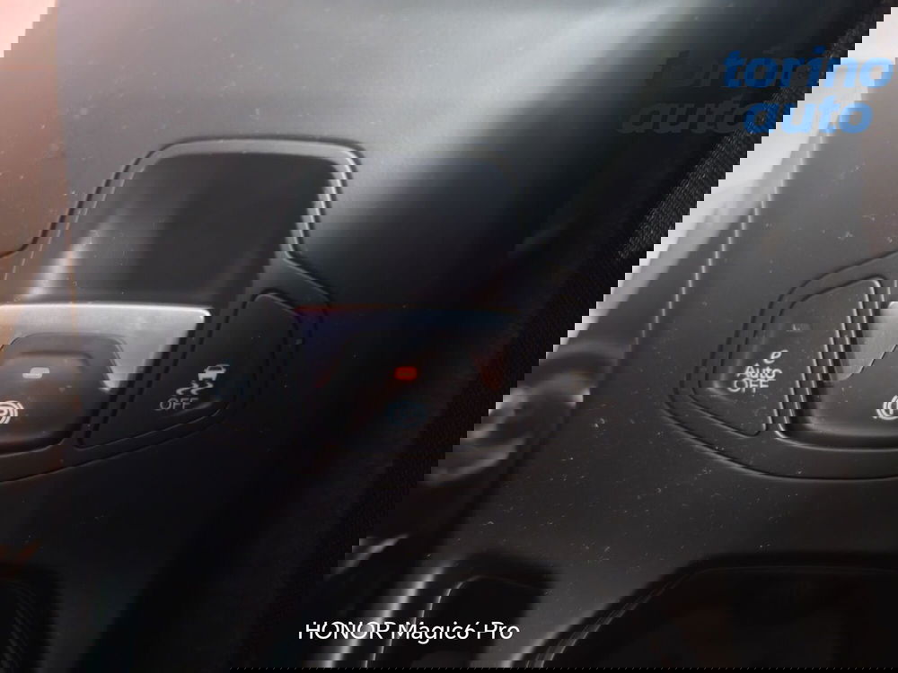 Jeep Renegade nuova a Torino (19)