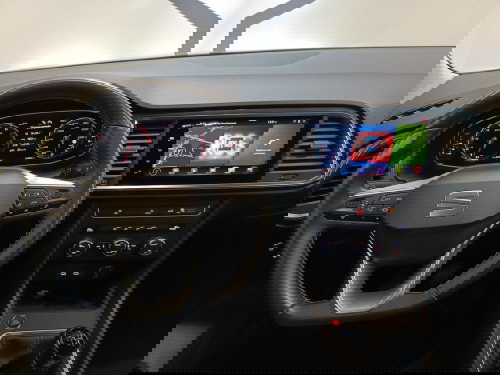 SEAT Ateca usata a Varese (11)