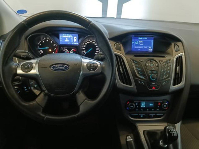 Ford Focus Station Wagon usata a Varese (11)
