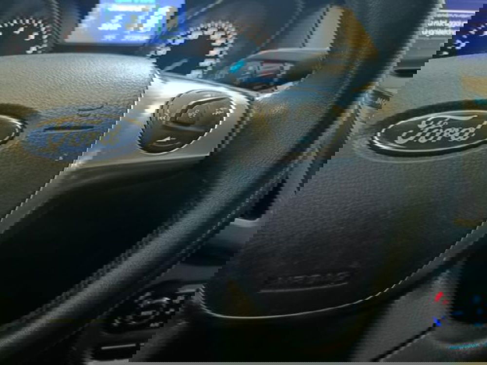 Ford Focus Station Wagon usata a Varese (16)