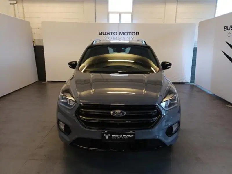 Ford Kuga usata a Varese (2)