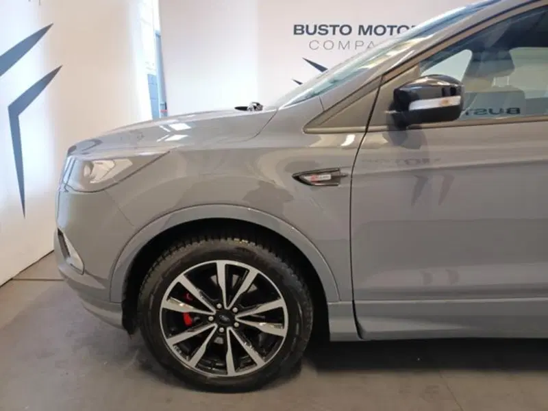 Ford Kuga usata a Varese (7)