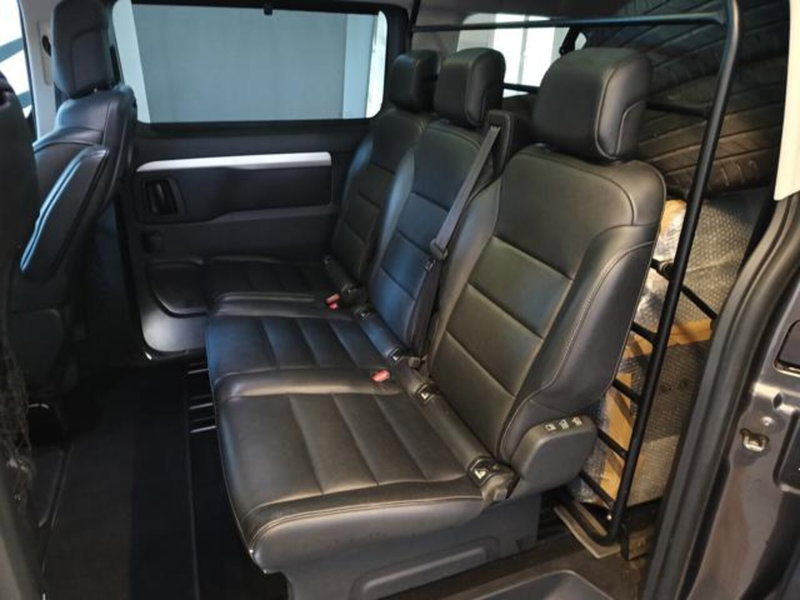 Citroen Spacetourer usata a Varese (9)