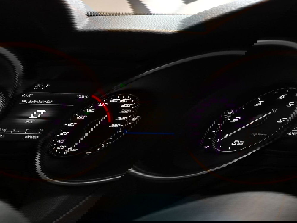 Alfa Romeo Stelvio usata a Varese (12)