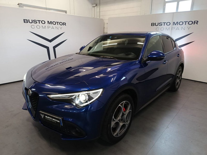 Alfa Romeo Stelvio usata a Varese (3)