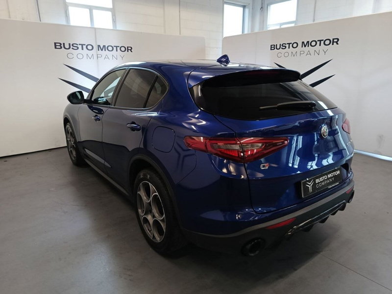 Alfa Romeo Stelvio usata a Varese (4)