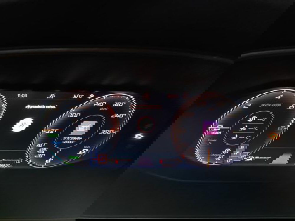 Cupra Formentor usata a Varese (11)