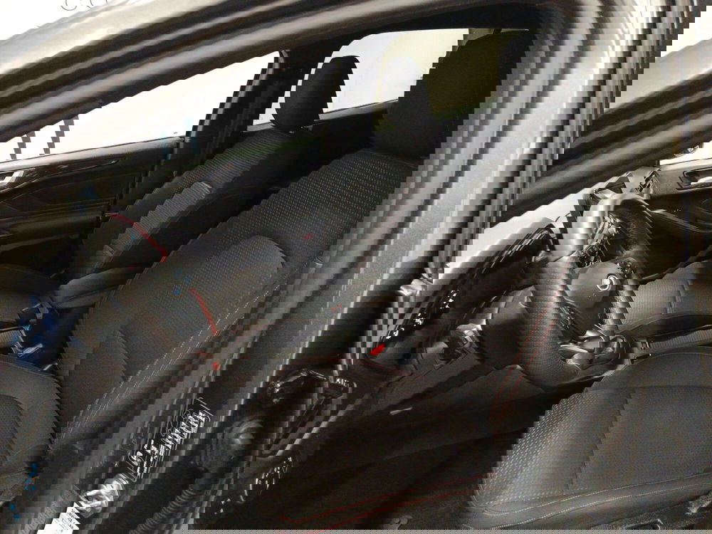 Ford Focus Station Wagon usata a Varese (8)