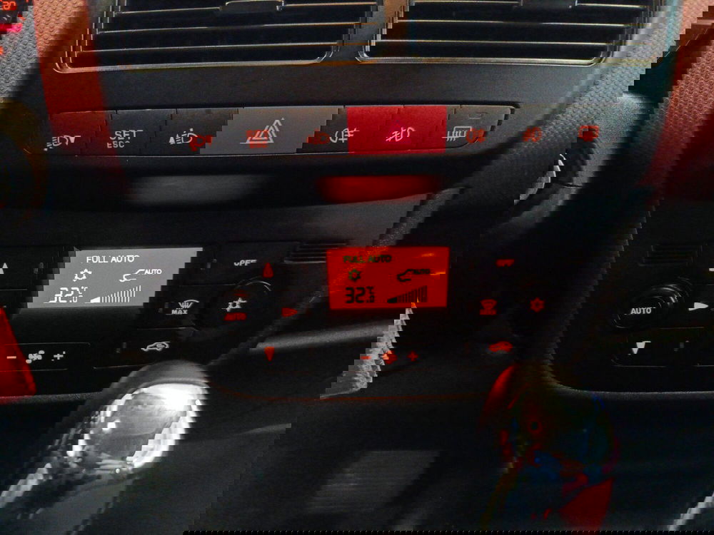 Fiat Doblò usata a Varese (13)