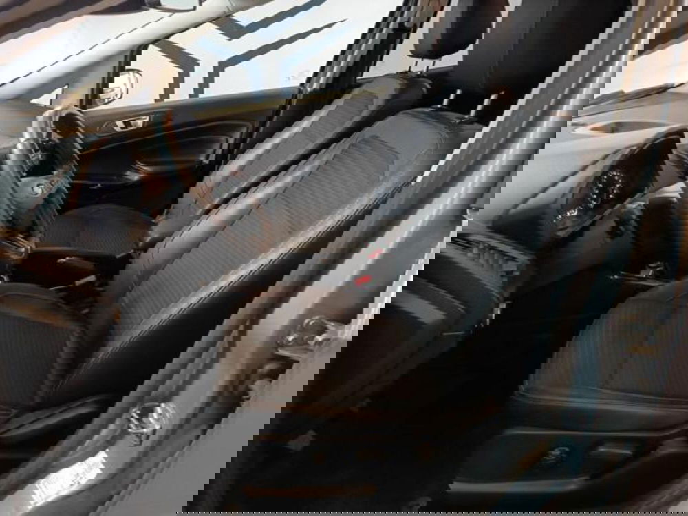 Ford EcoSport usata a Varese (8)