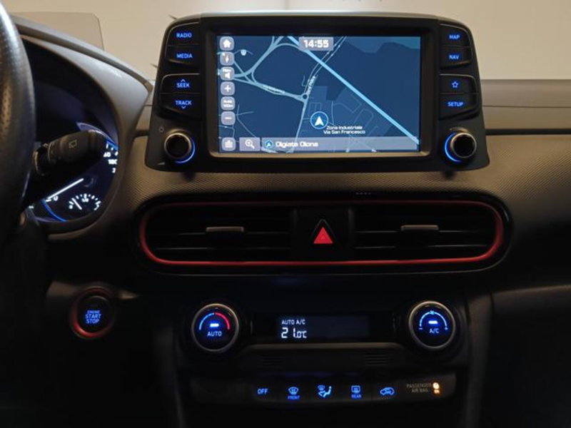 Hyundai Kona usata a Varese (13)