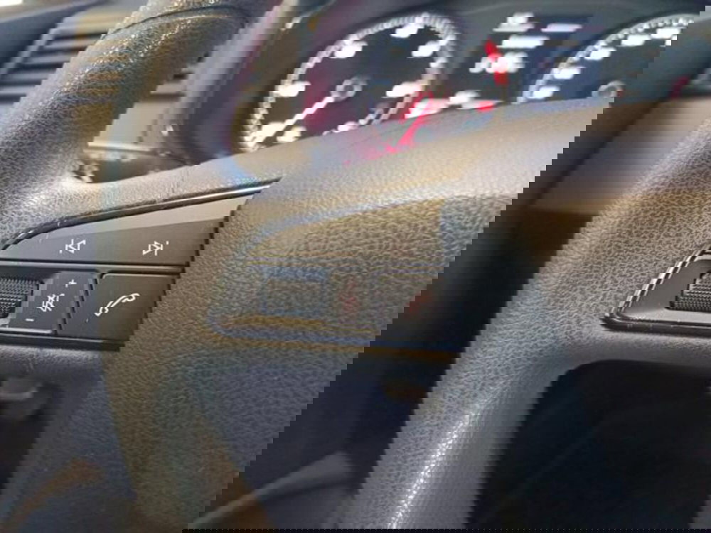SEAT Arona usata a Varese (15)
