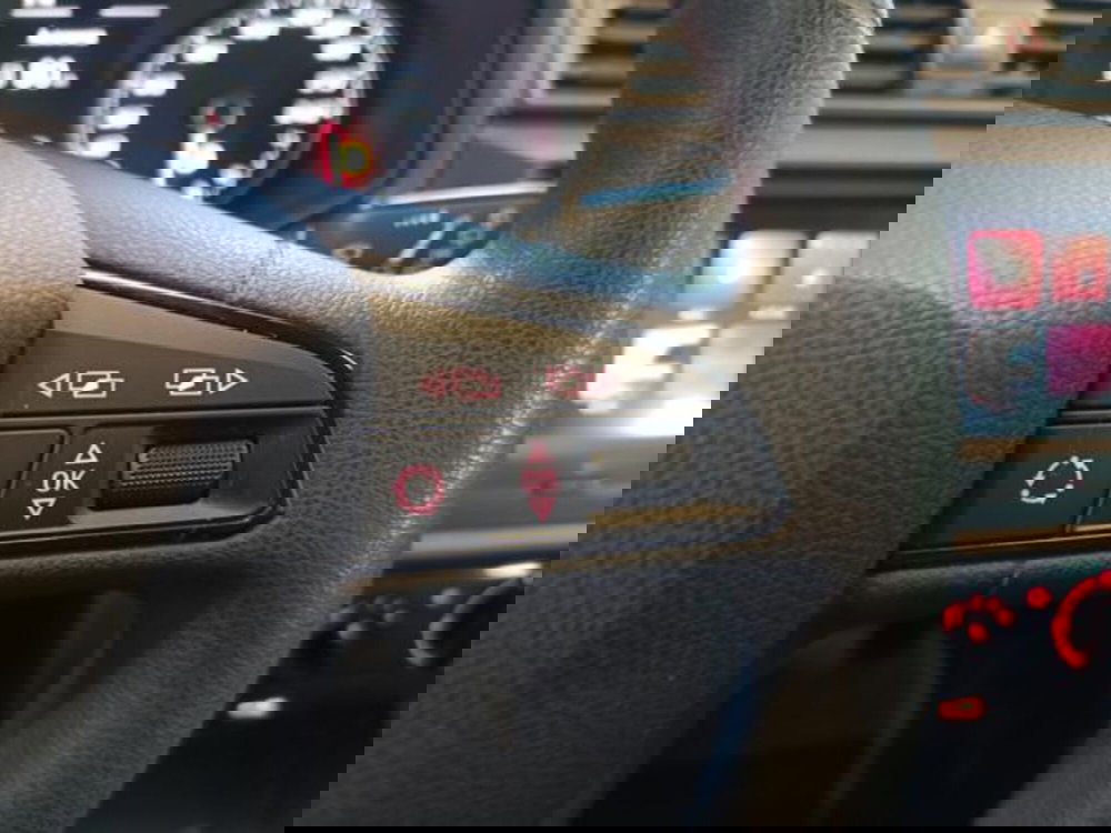 SEAT Arona usata a Varese (16)
