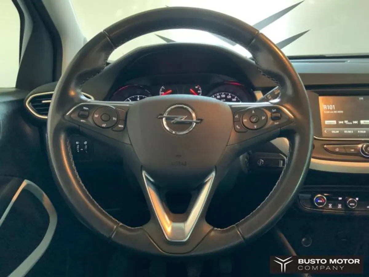 Opel Crossland usata a Varese (10)