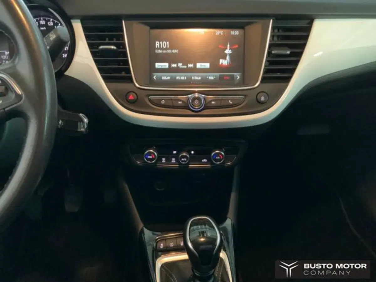 Opel Crossland usata a Varese (12)