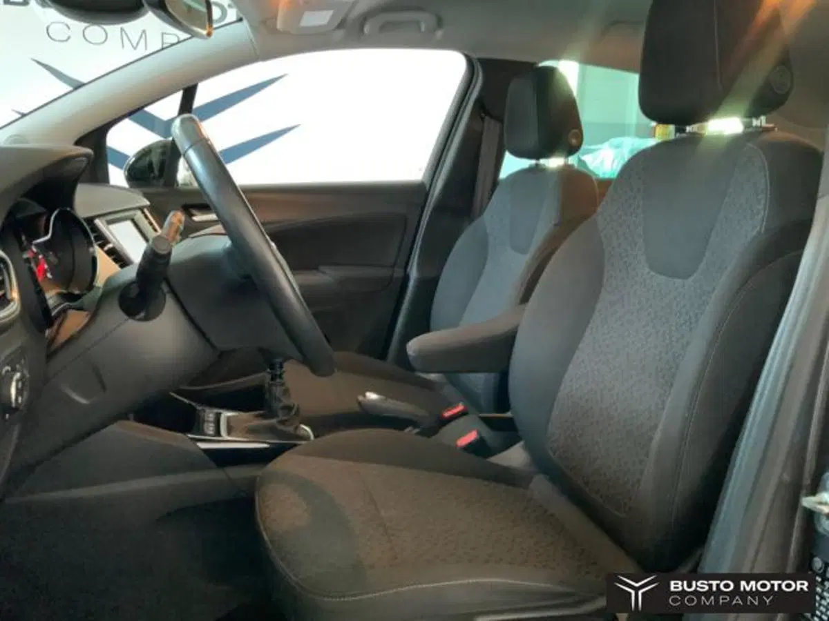 Opel Crossland usata a Varese (9)