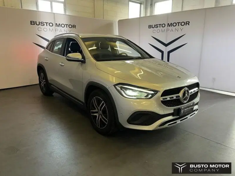 Mercedes-Benz GLA SUV usata a Varese