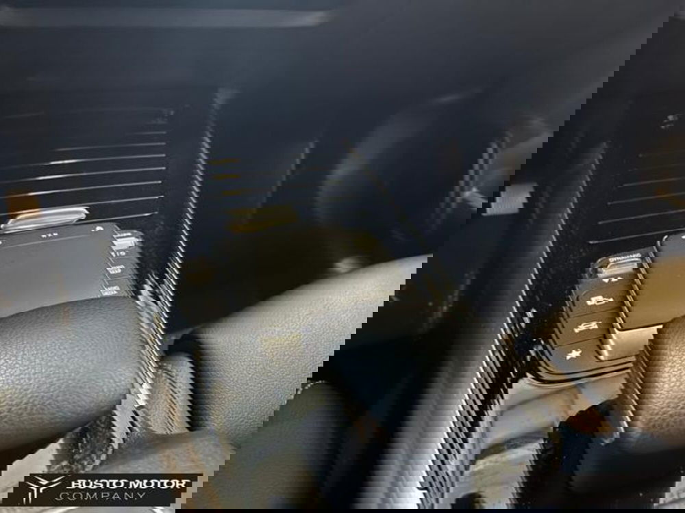 Mercedes-Benz GLA SUV usata a Varese (12)