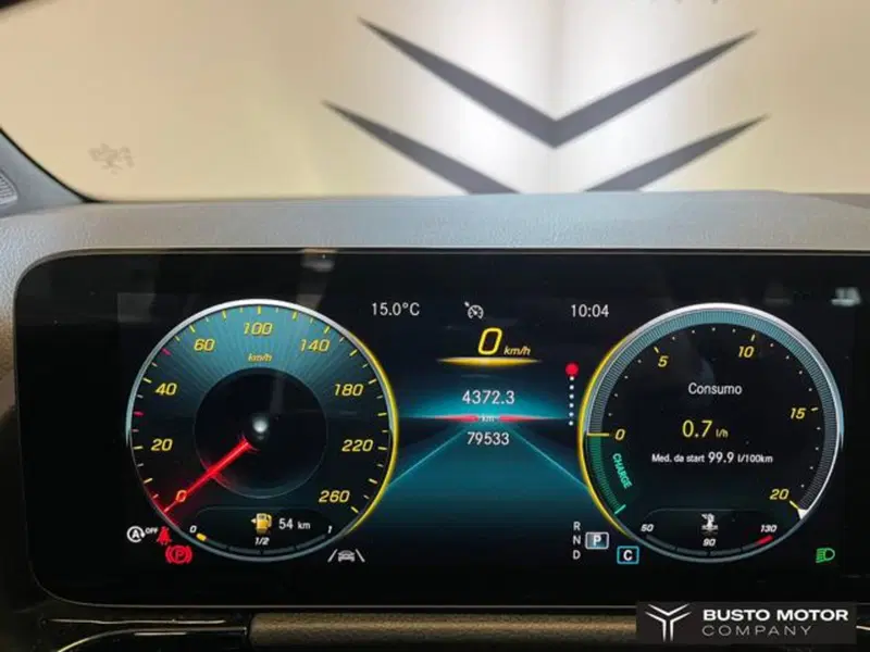 Mercedes-Benz GLA SUV usata a Varese (13)