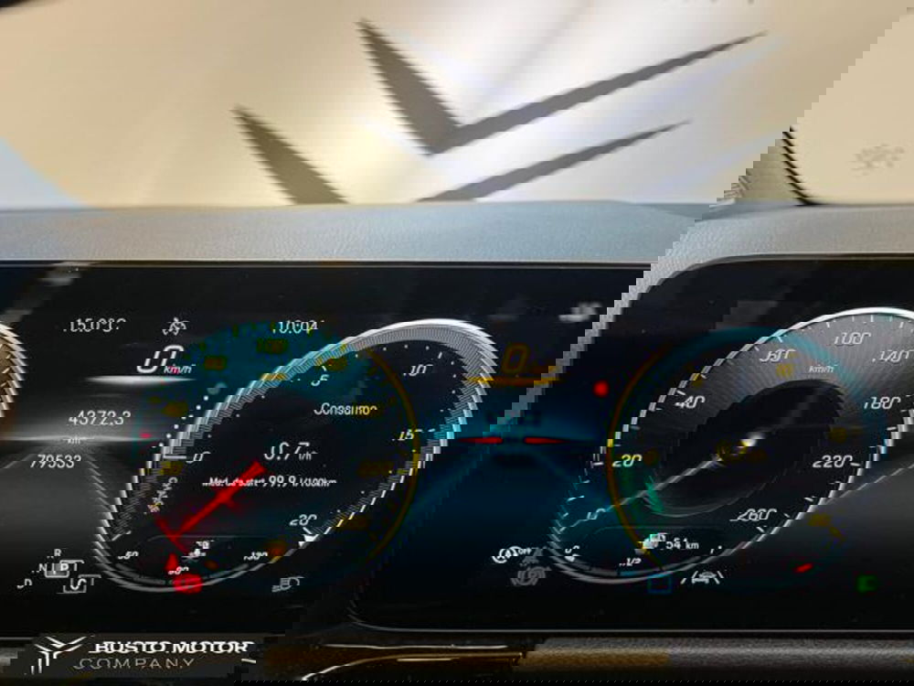 Mercedes-Benz GLA SUV usata a Varese (13)