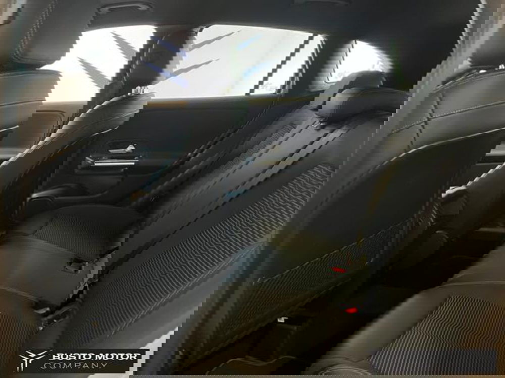 Mercedes-Benz GLA SUV usata a Varese (16)