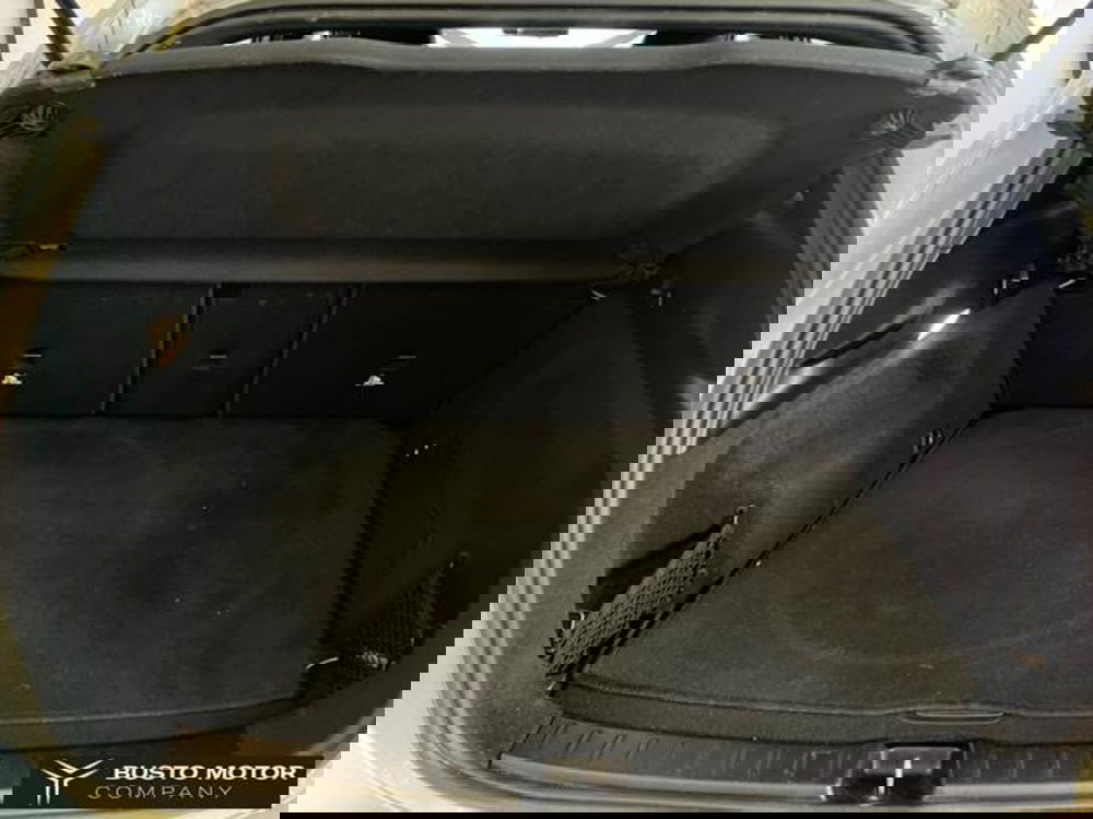 Mercedes-Benz GLA SUV usata a Varese (17)