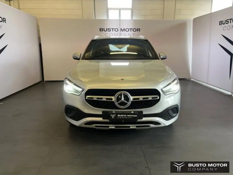 Mercedes-Benz GLA SUV usata a Varese (2)
