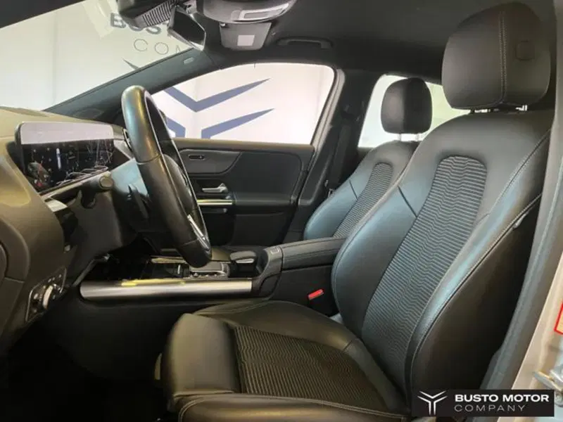 Mercedes-Benz GLA SUV usata a Varese (8)