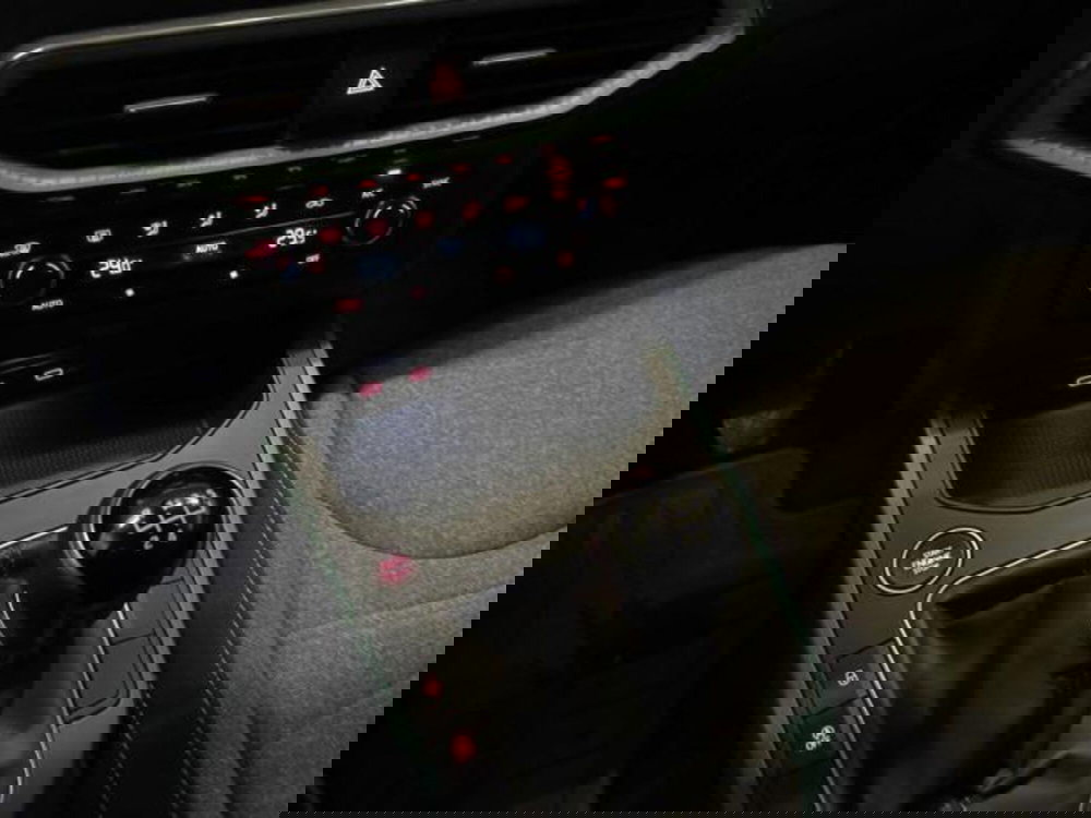 SEAT Arona usata a Varese (16)