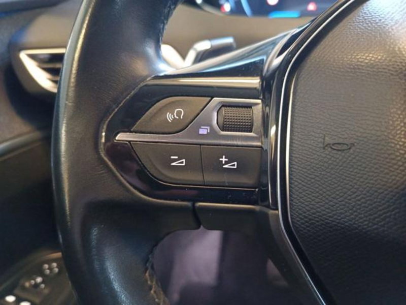 Peugeot 3008 usata a Varese (15)