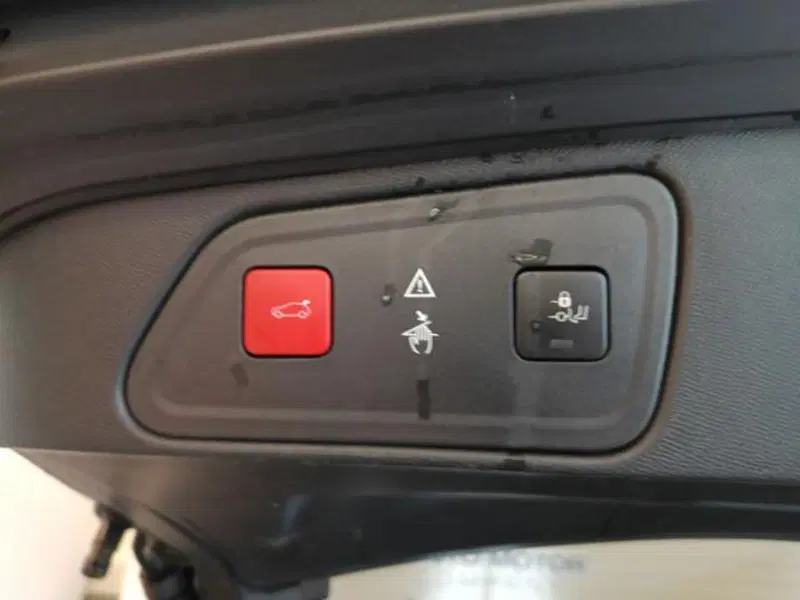 Peugeot 3008 usata a Varese (16)
