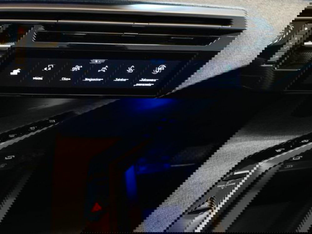 Peugeot 3008 usata a Varese (15)