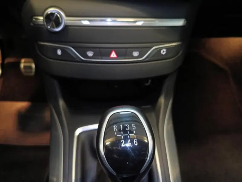 Peugeot 308 usata a Varese (16)