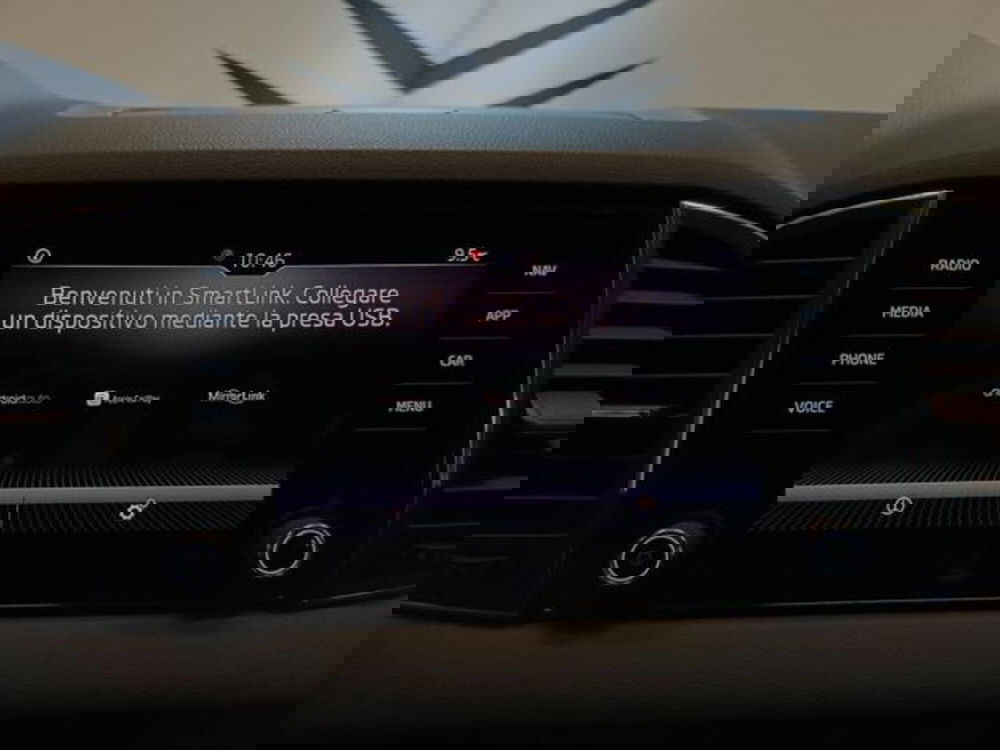 Skoda Karoq usata a Varese (15)