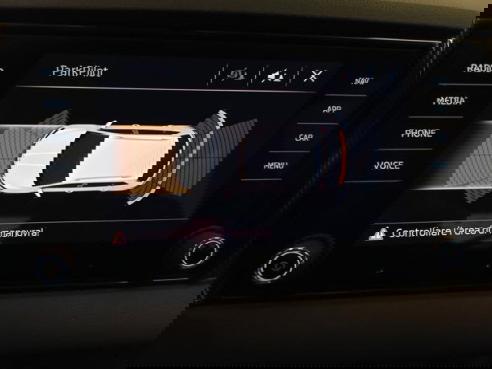 Skoda Karoq usata a Varese (16)