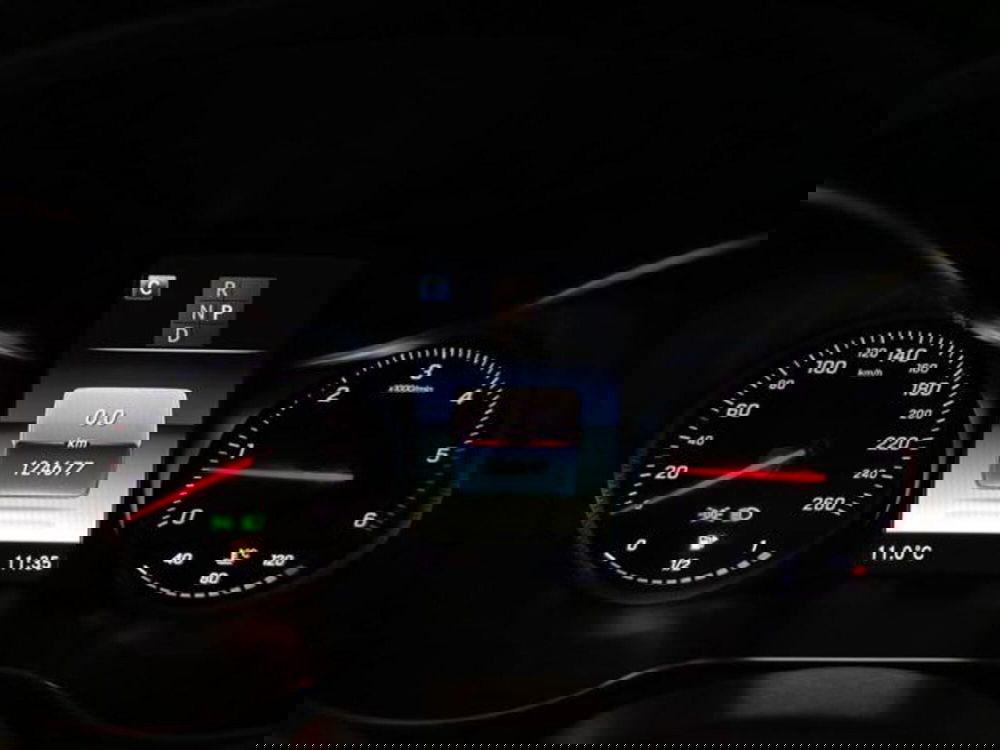 Mercedes-Benz GLC SUV usata a Varese (13)