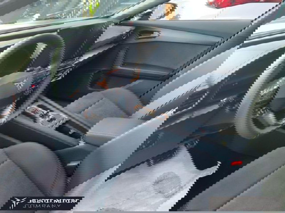 Cupra Formentor nuova a Varese (7)