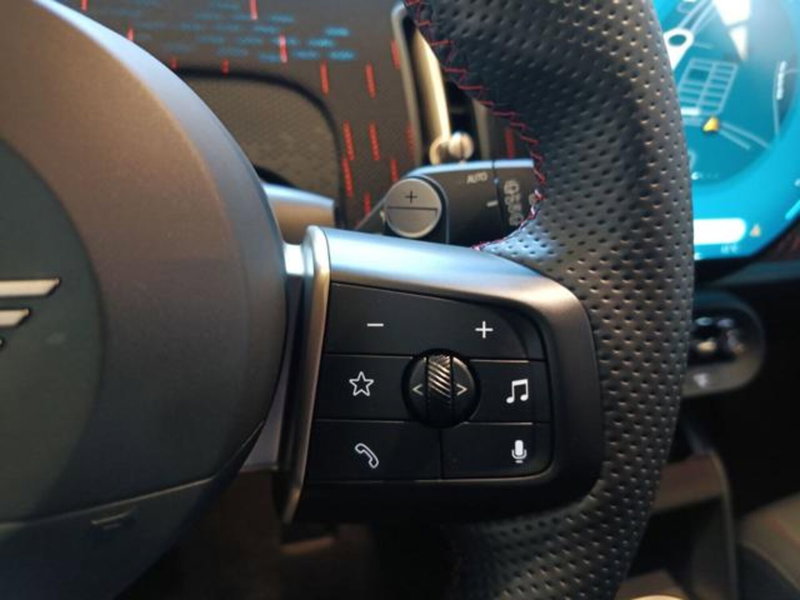 MINI Mini Countryman usata a Varese (17)
