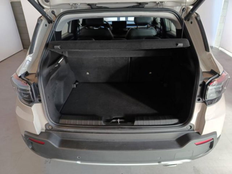 Jeep Avenger usata a Varese (10)