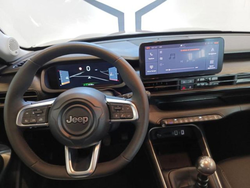 Jeep Avenger usata a Varese (11)